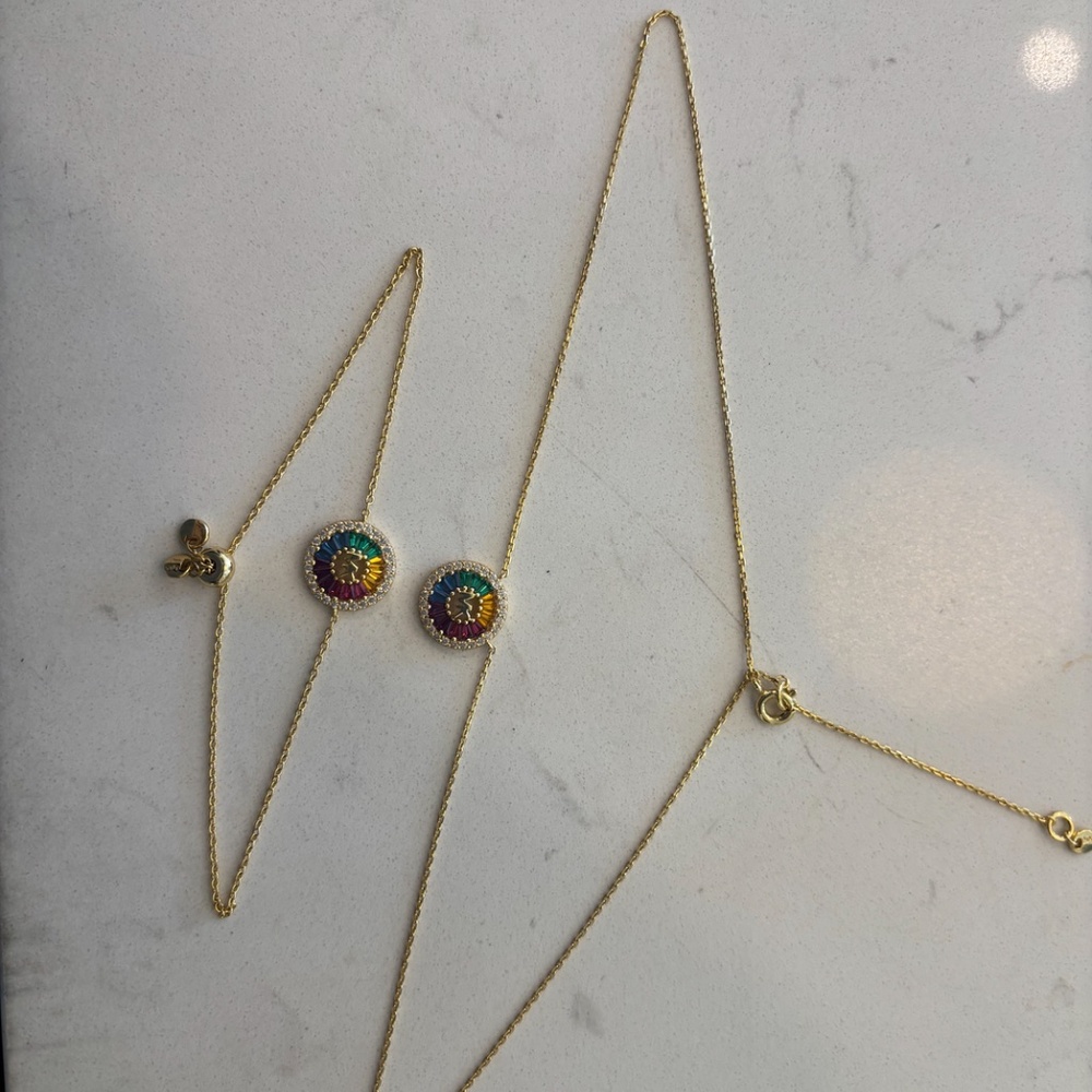 SPECIAL Michael Kors Gold Necklace AND bracelet with Multicolor Pendant - Picture 5 of 6